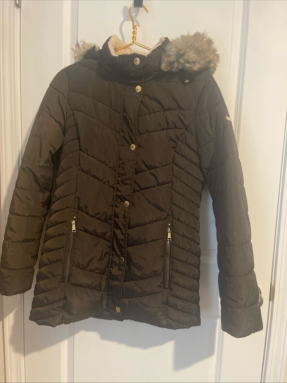 Quilted Hooded Brown Puffer Coat with Faux Fur Trim - Dark Brown M 22 P2P L29